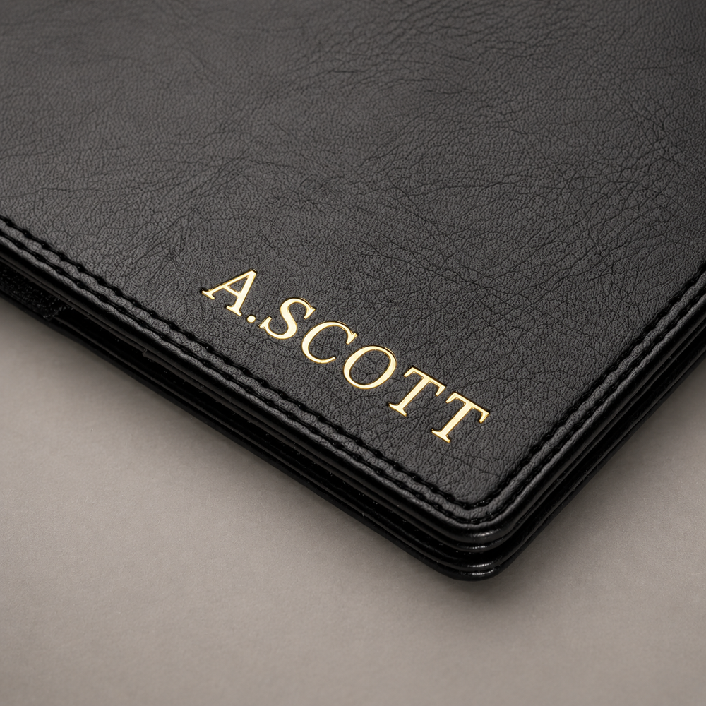 Personalised Golf Scorecard Holder (Black)