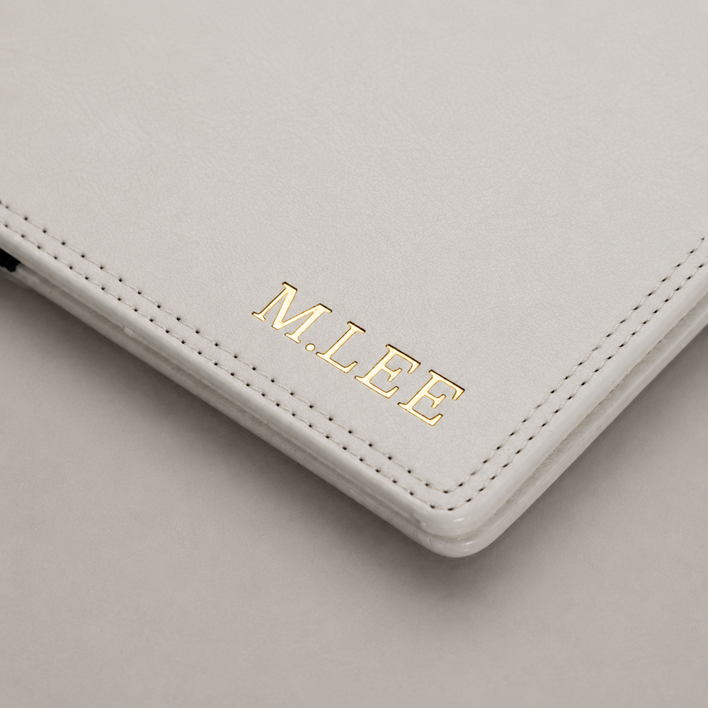 Personalised Golf Scorecard Holder (White)